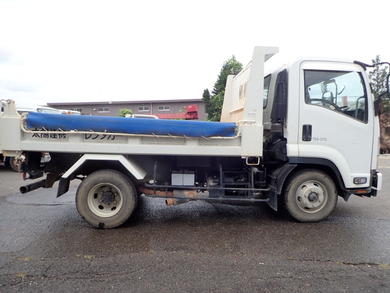 ISUZU Forward