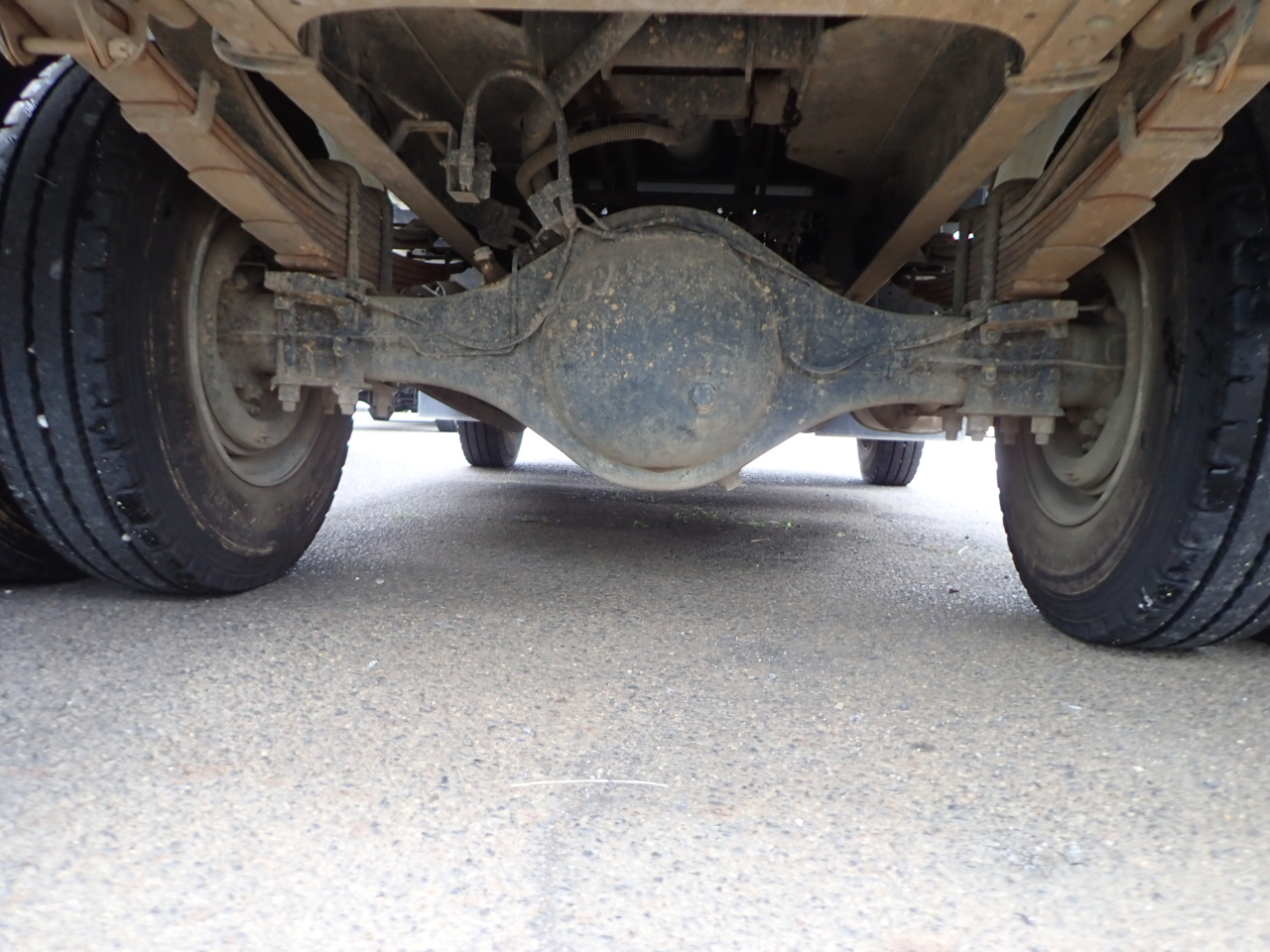 ISUZU Forward