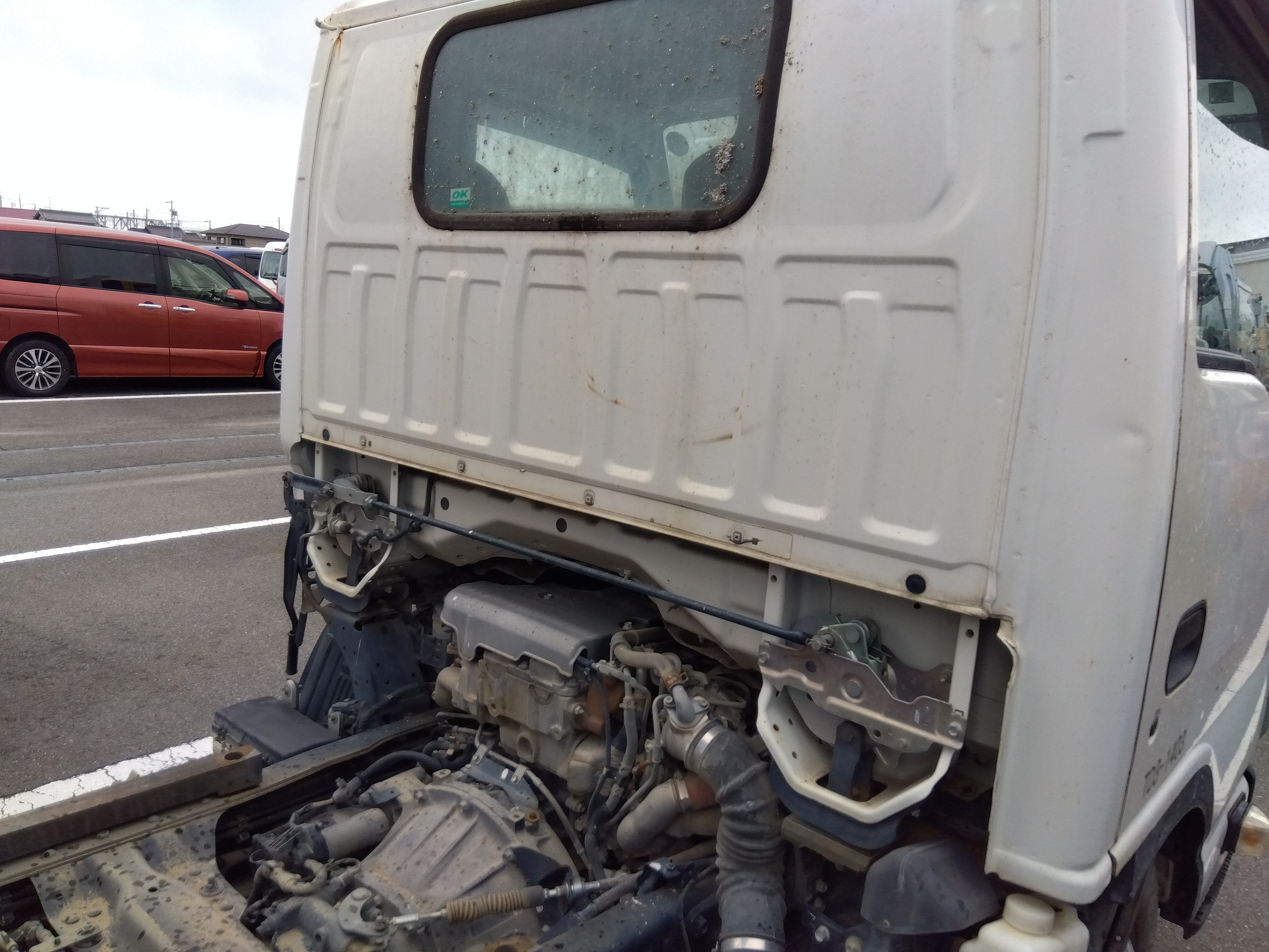 ISUZU Elf Truck