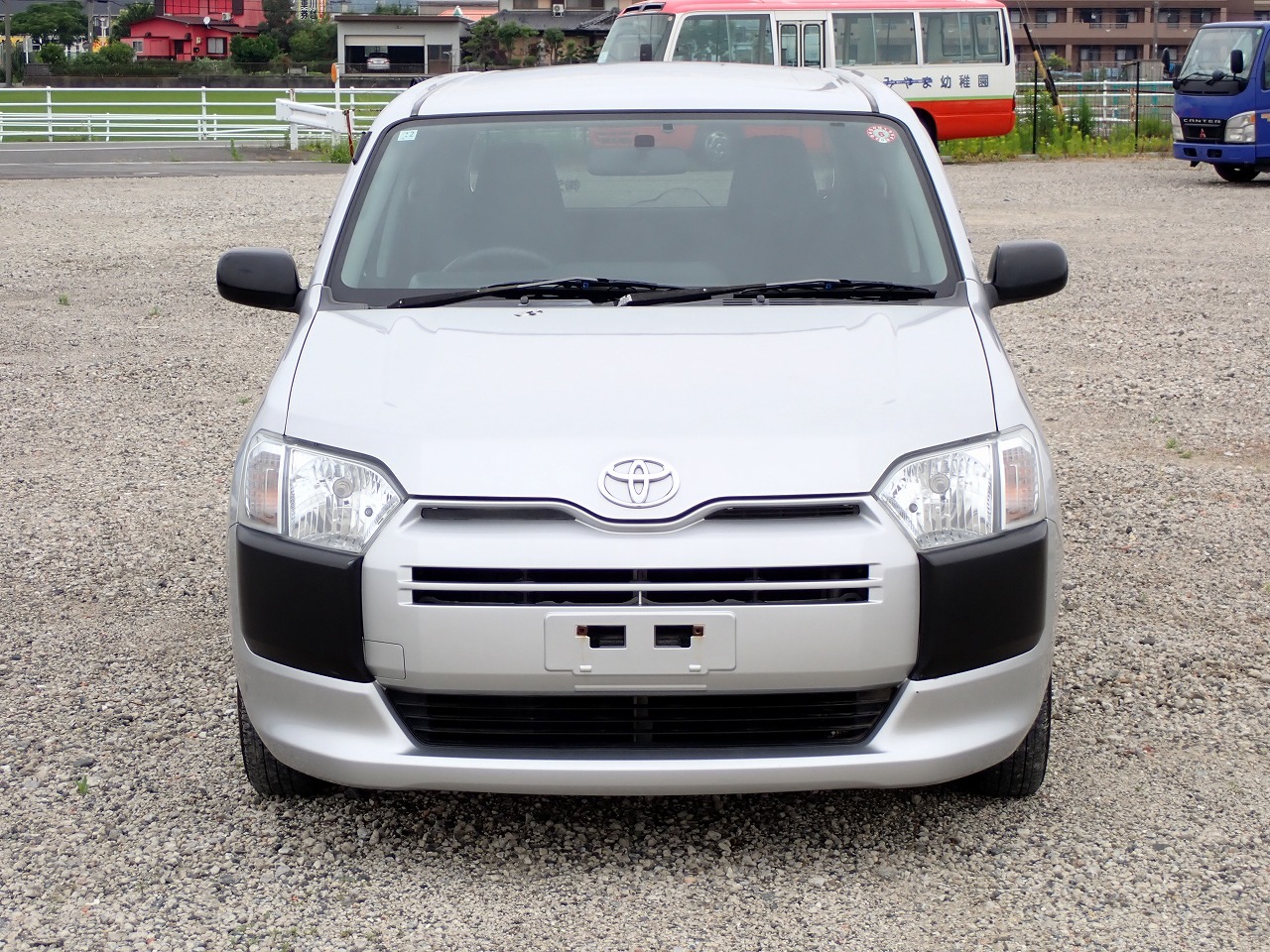 TOYOTA Succeed
