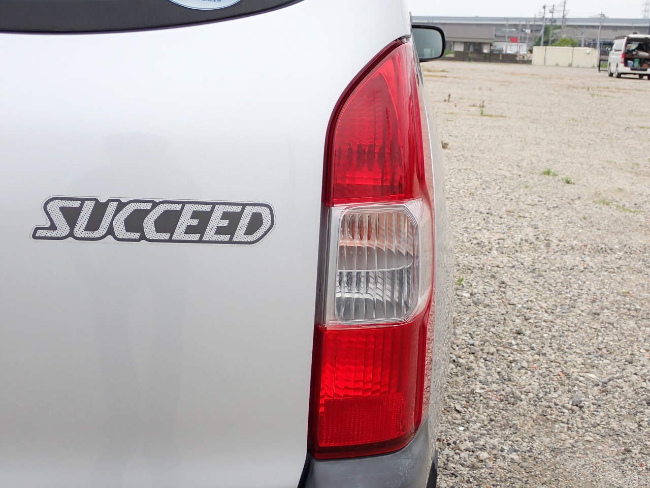 TOYOTA Succeed