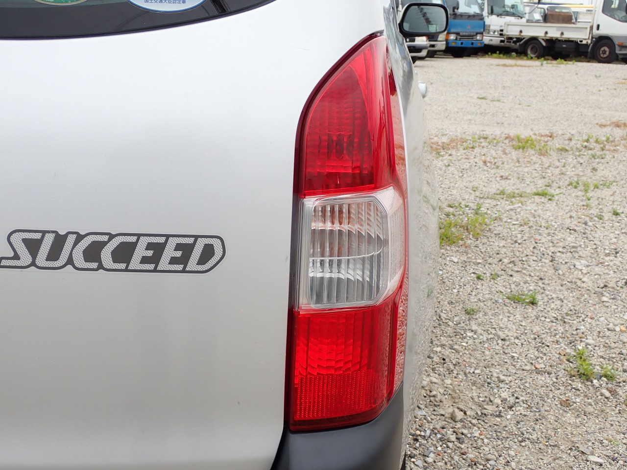 TOYOTA Succeed
