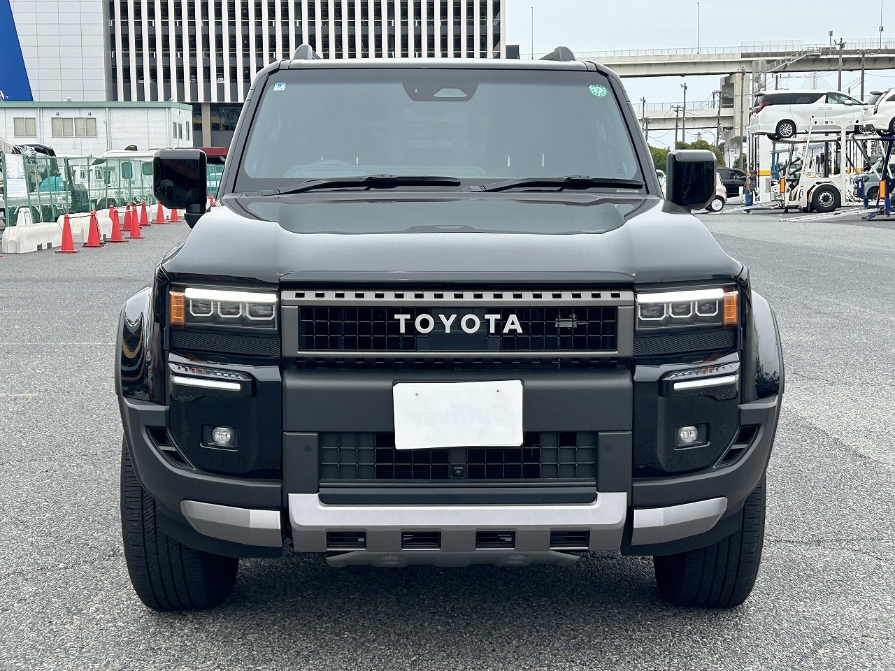 TOYOTA Land Cruiser 250