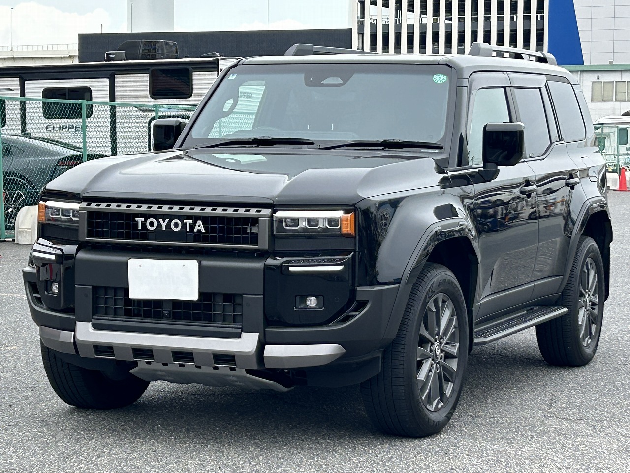 TOYOTA Land Cruiser 250