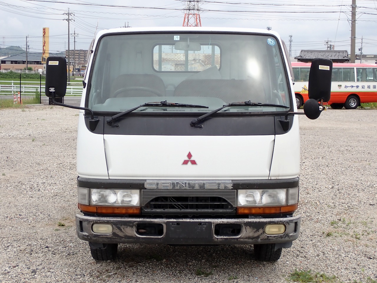 MITSUBISHI Canter
