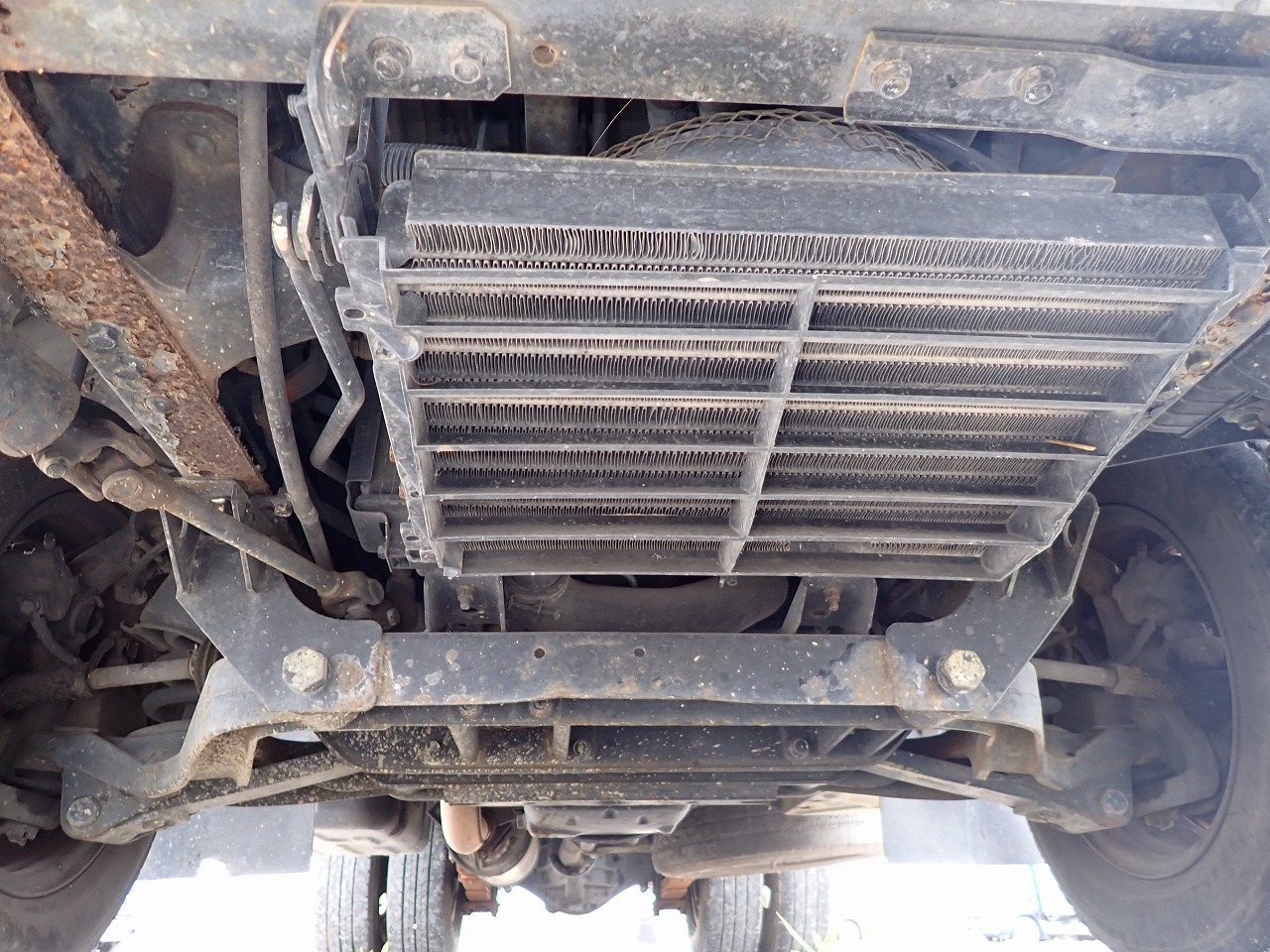 MITSUBISHI Canter