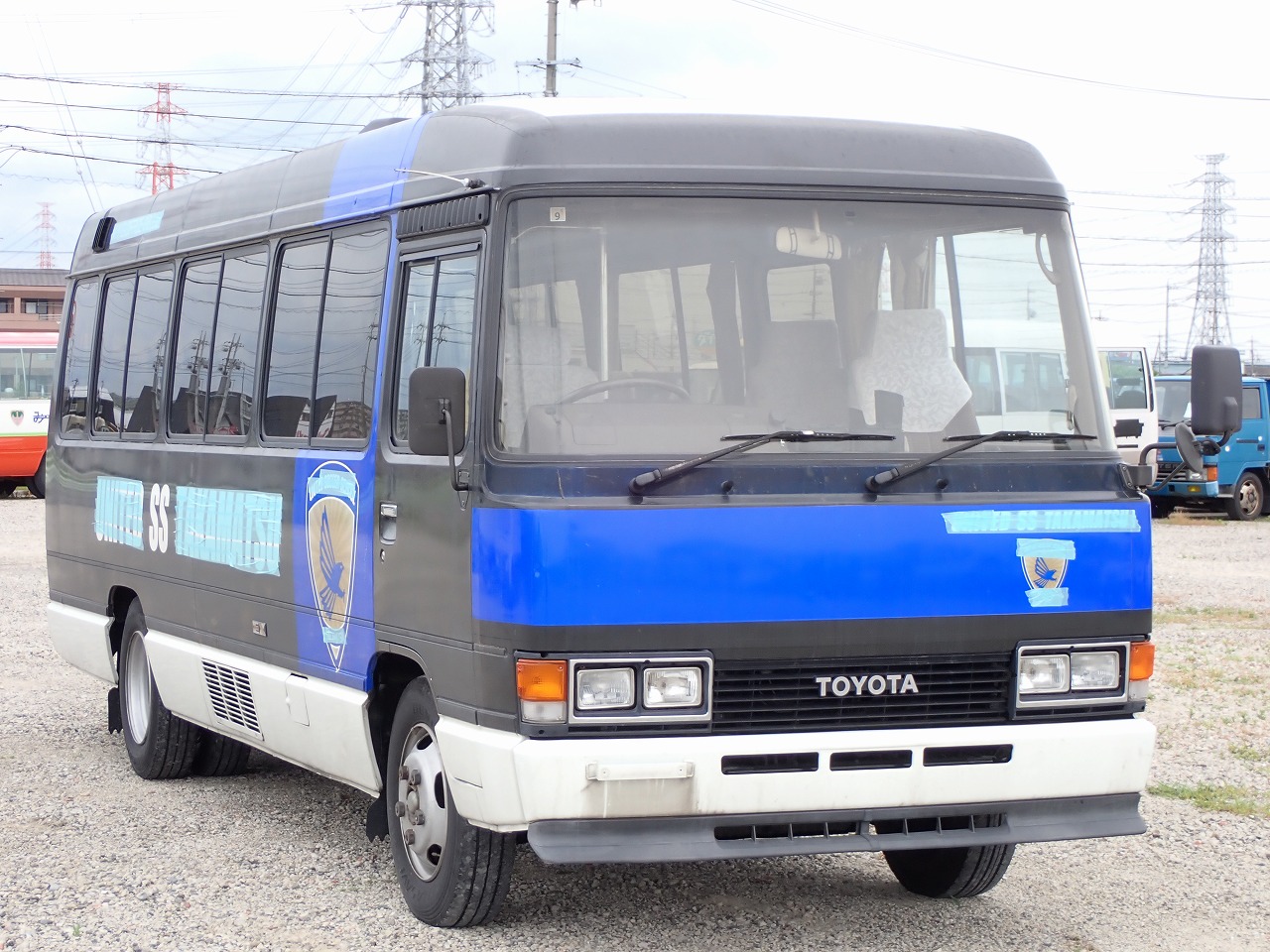 TOYOTA Coaster