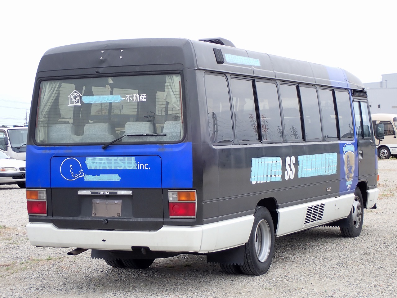 TOYOTA Coaster