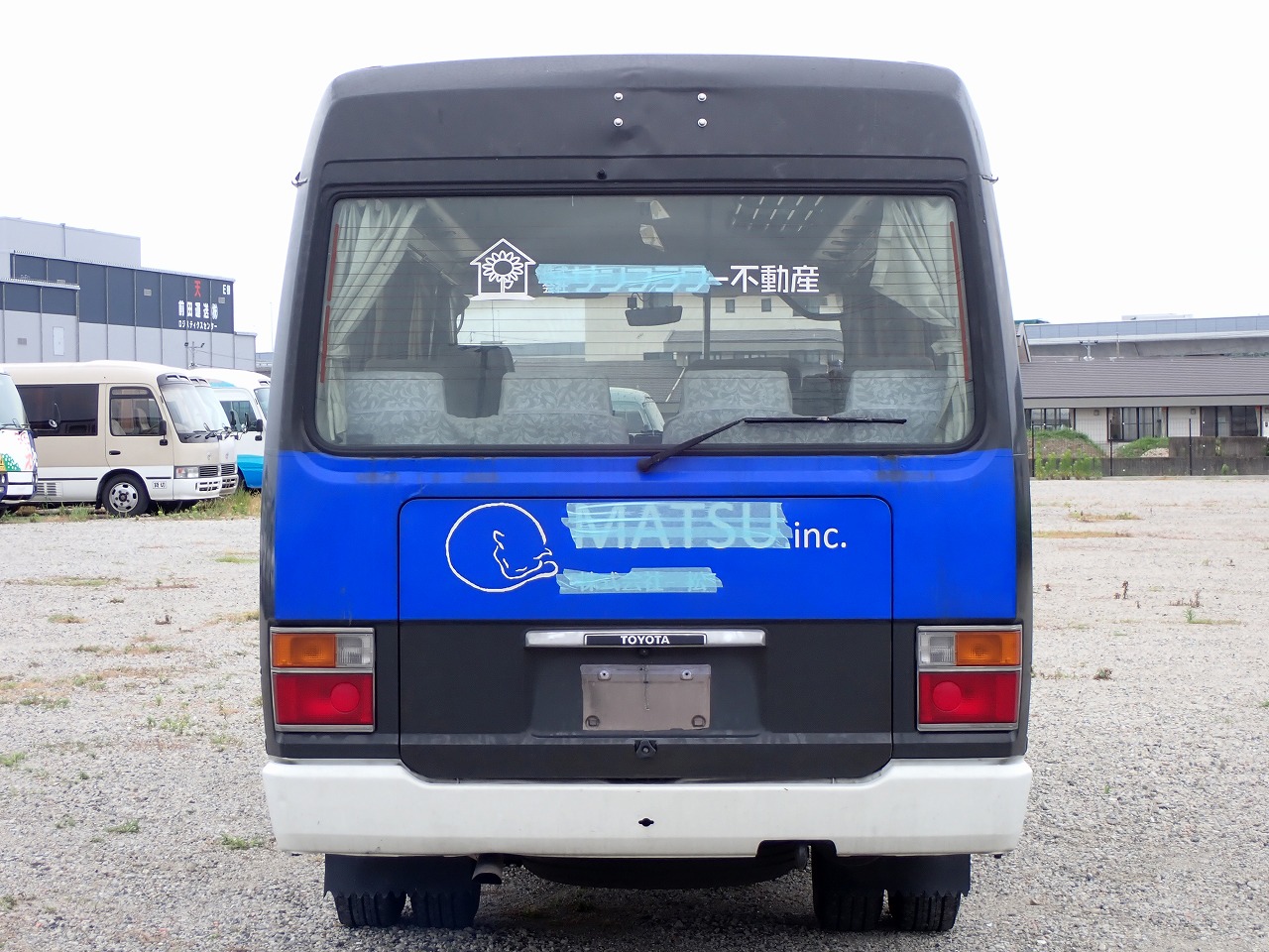 TOYOTA Coaster