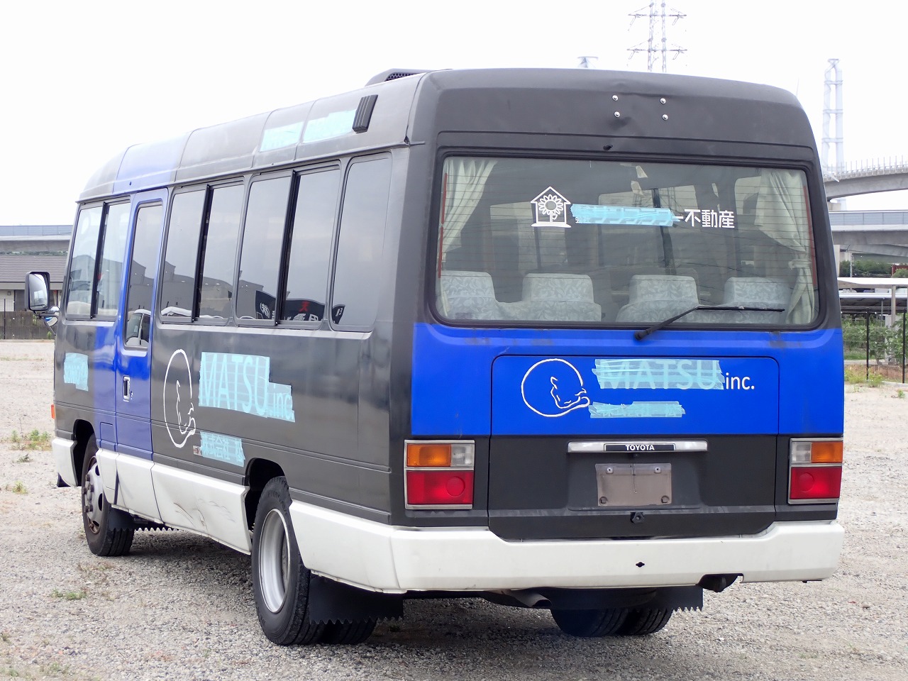 TOYOTA Coaster