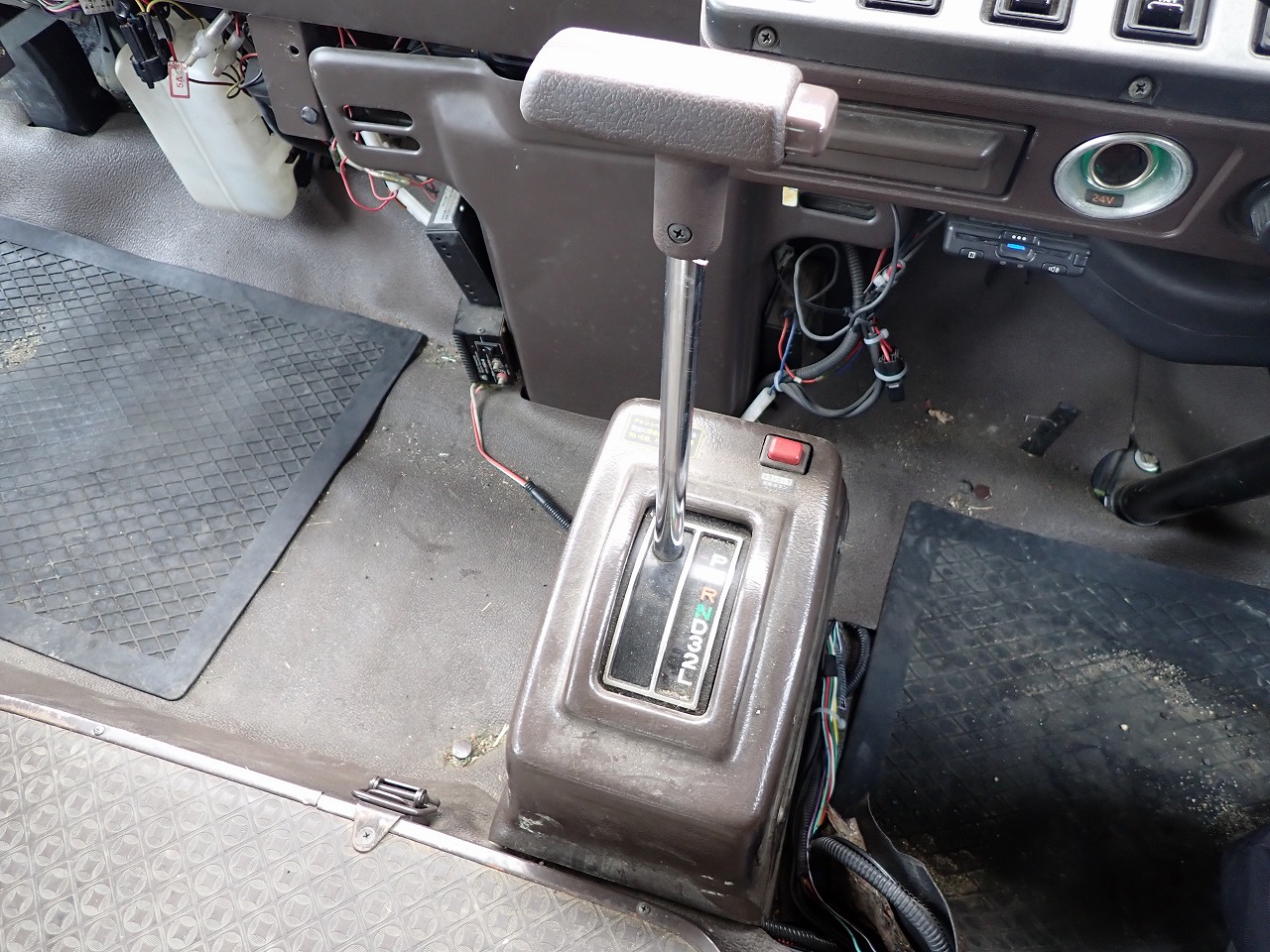 TOYOTA Coaster