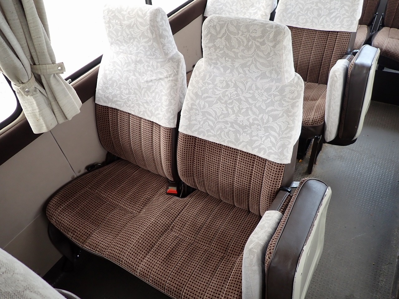 TOYOTA Coaster
