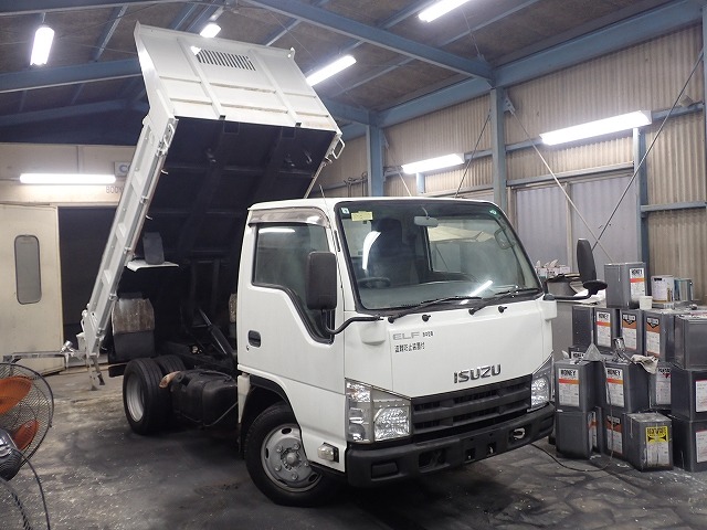 ISUZU Elf Truck