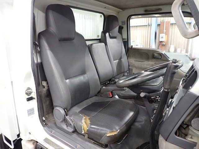 ISUZU Elf Truck