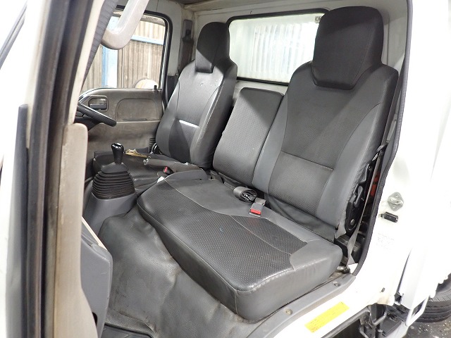 ISUZU Elf Truck