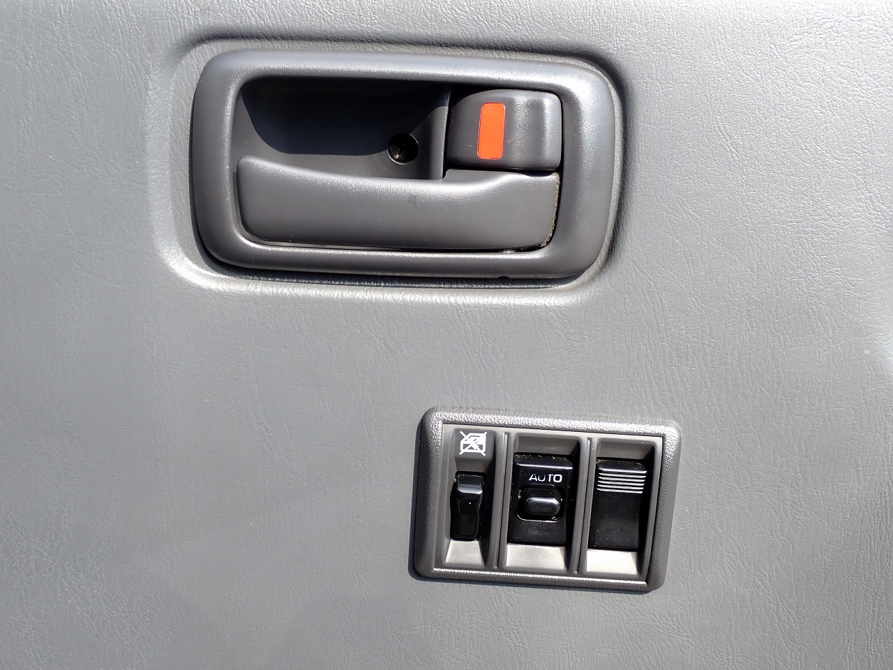 TOYOTA Granvia