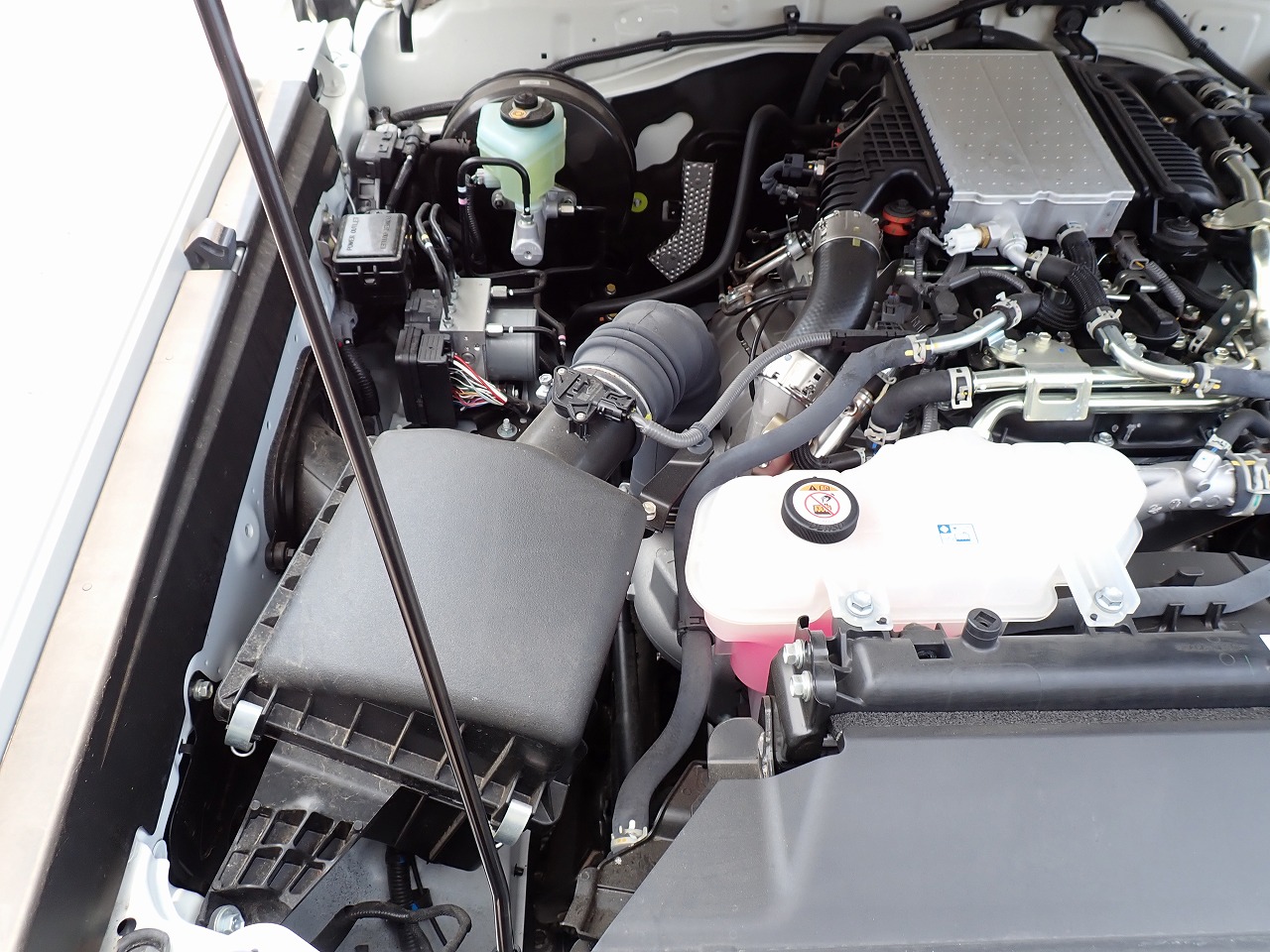 TOYOTA Land Cruiser 70