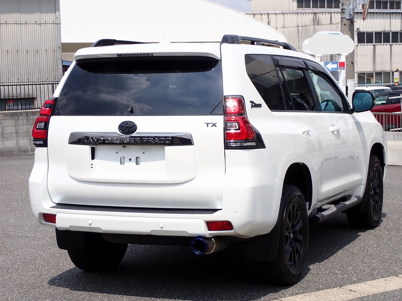 TOYOTA Land Cruiser Prado