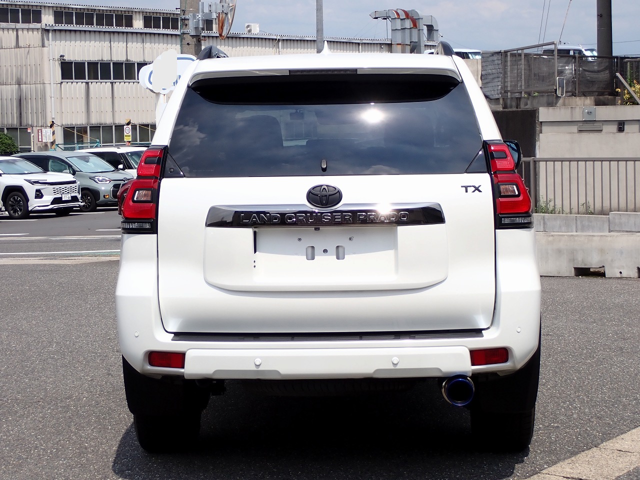TOYOTA Land Cruiser Prado
