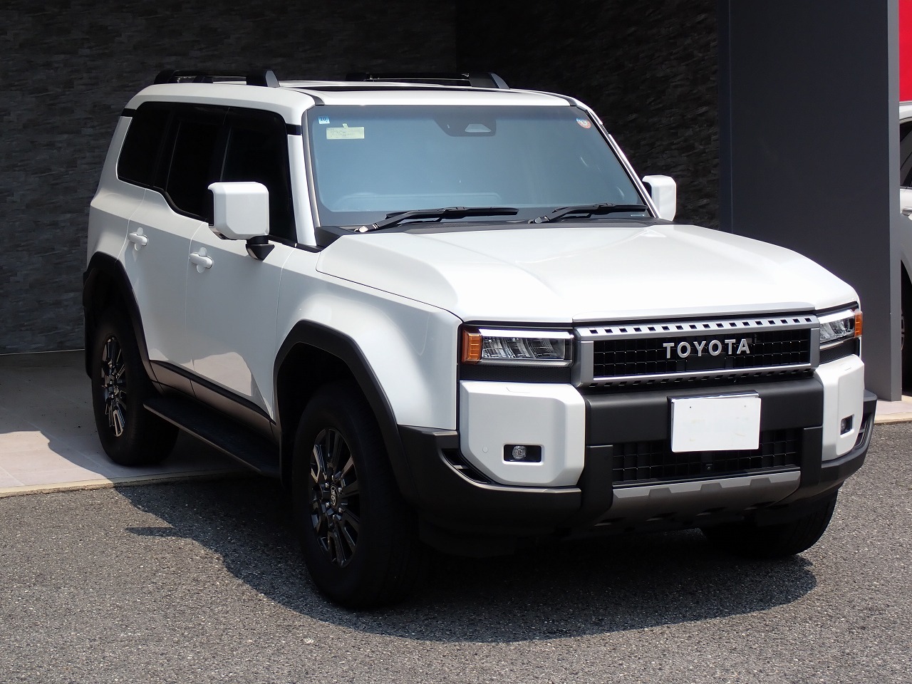 TOYOTA Land Cruiser 250