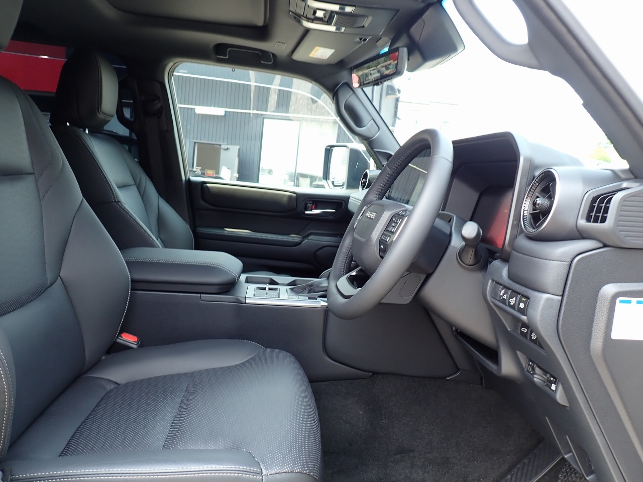 TOYOTA Land Cruiser 250