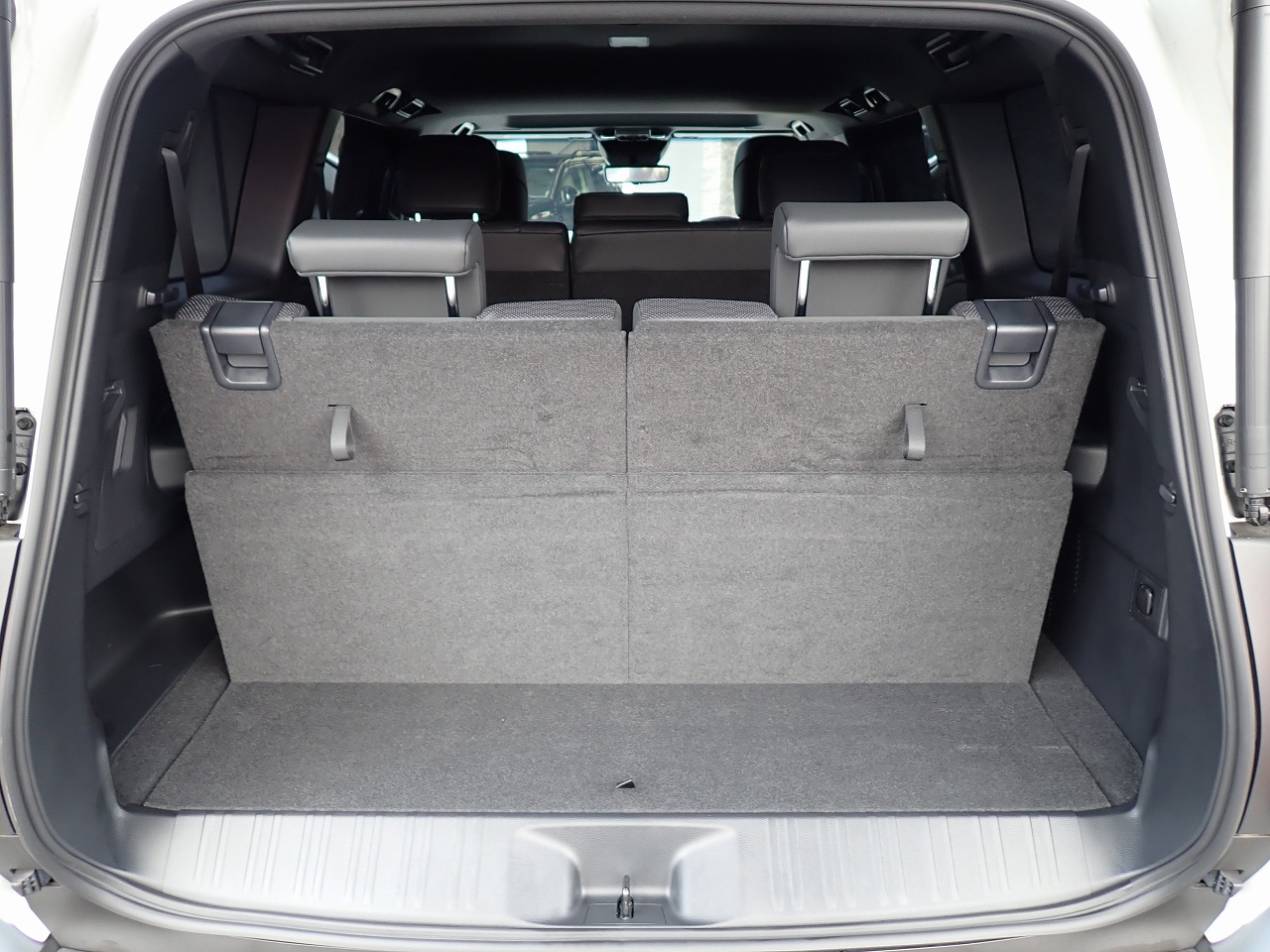 TOYOTA Land Cruiser 250