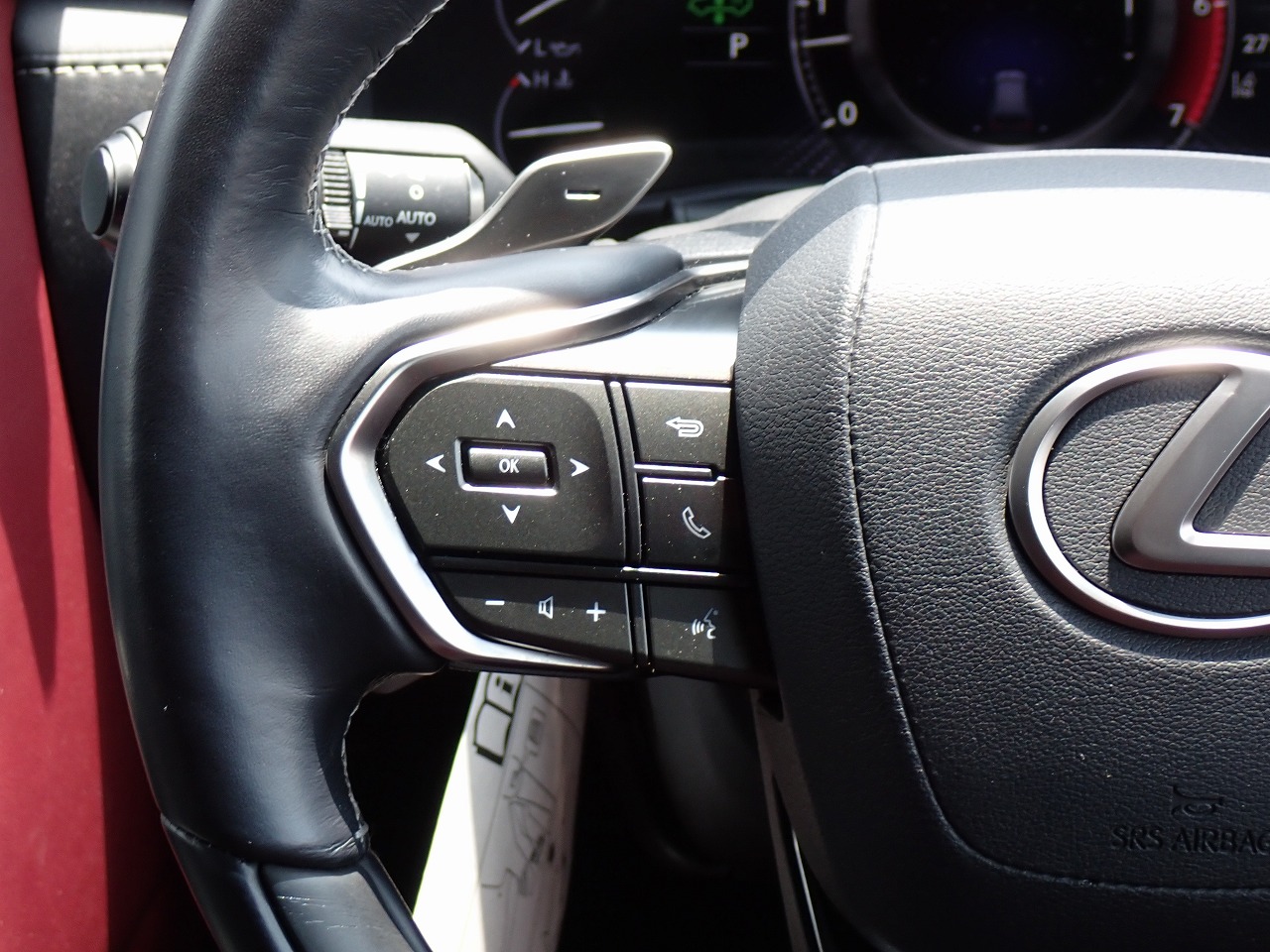 LEXUS LX 600