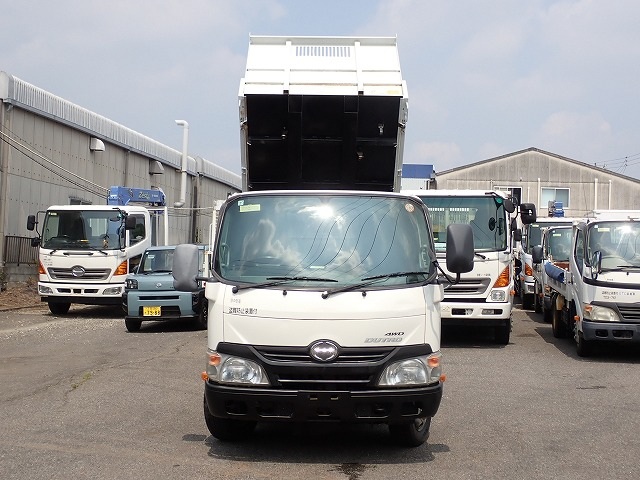 HINO Dutro