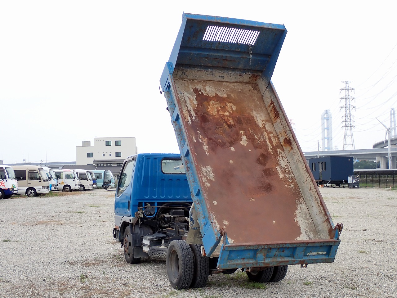 MITSUBISHI Canter