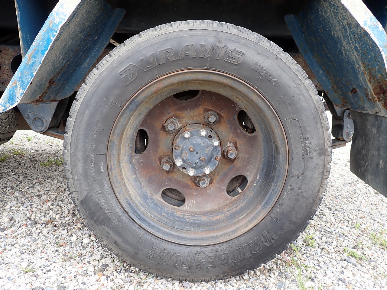 MITSUBISHI Canter