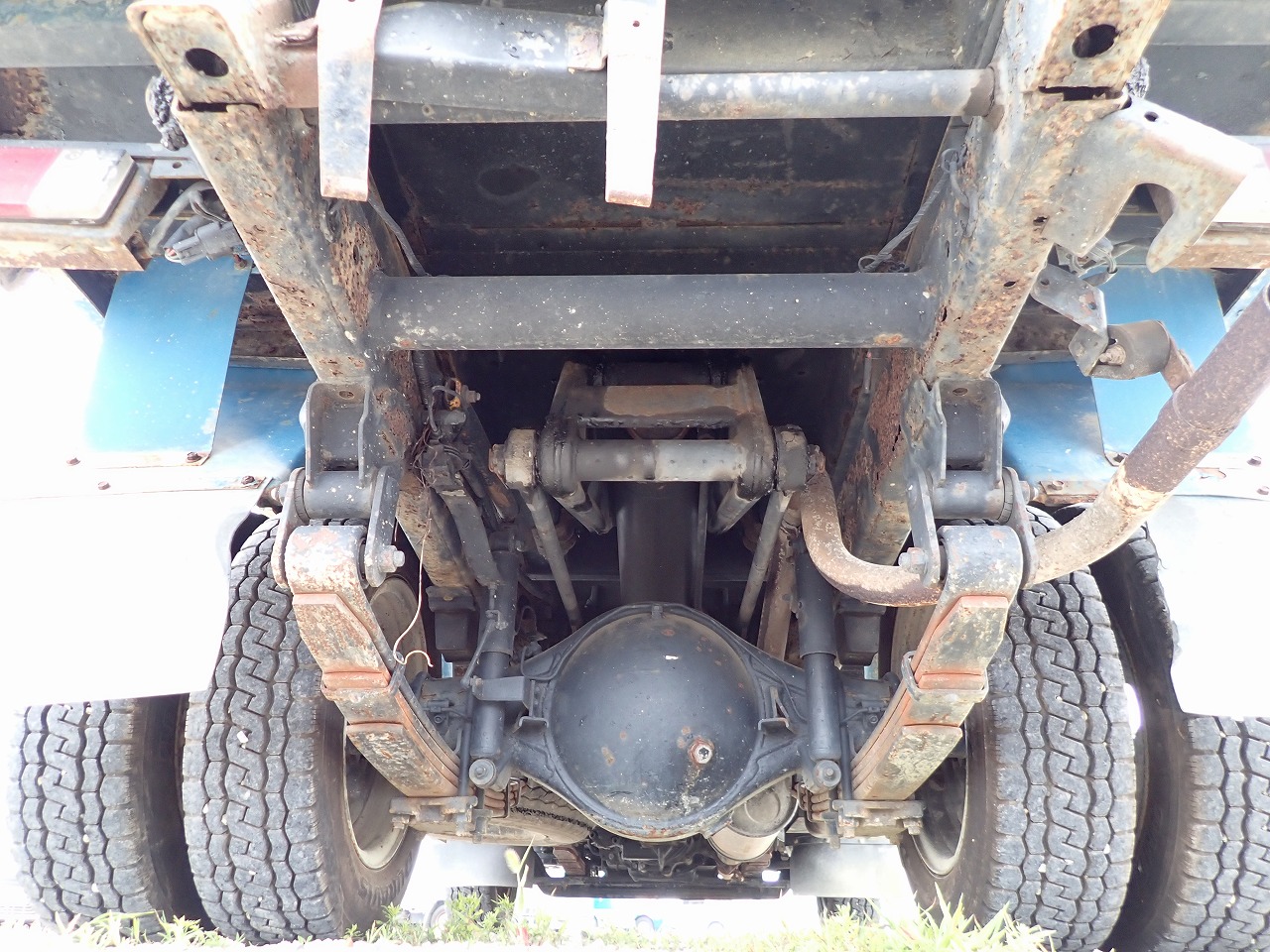 MITSUBISHI Canter