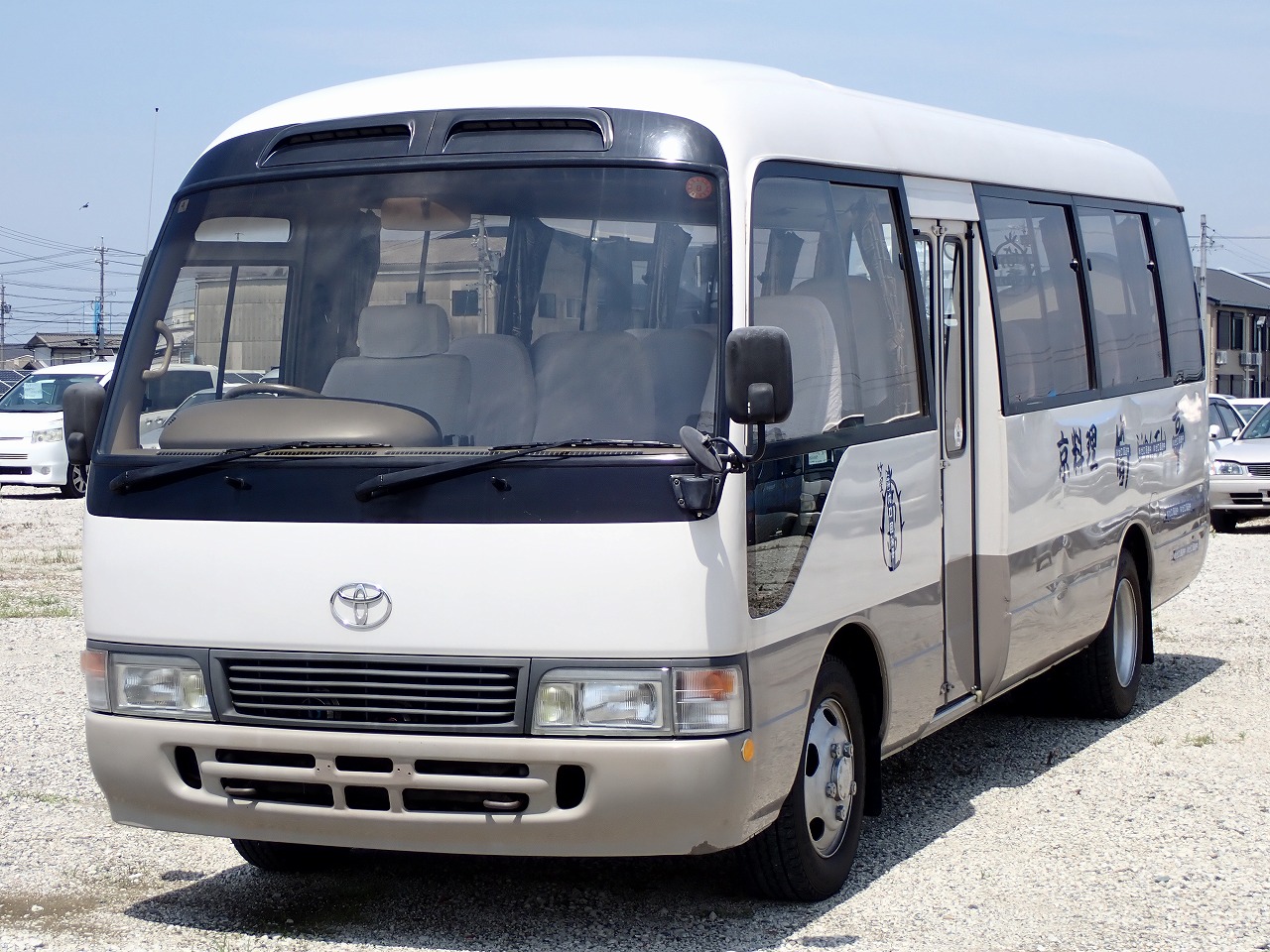 TOYOTA Coaster