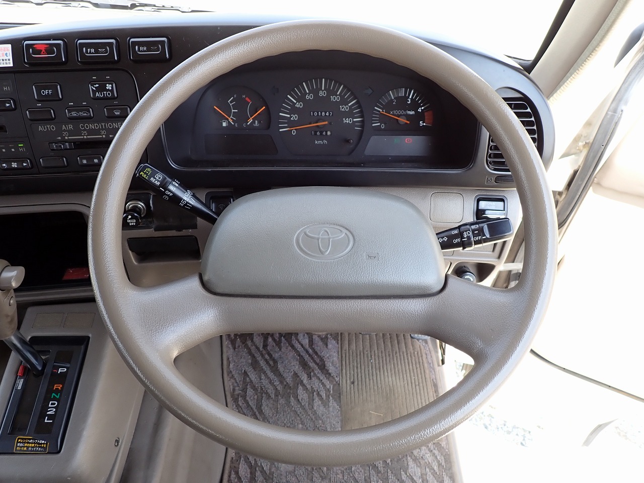 TOYOTA Coaster