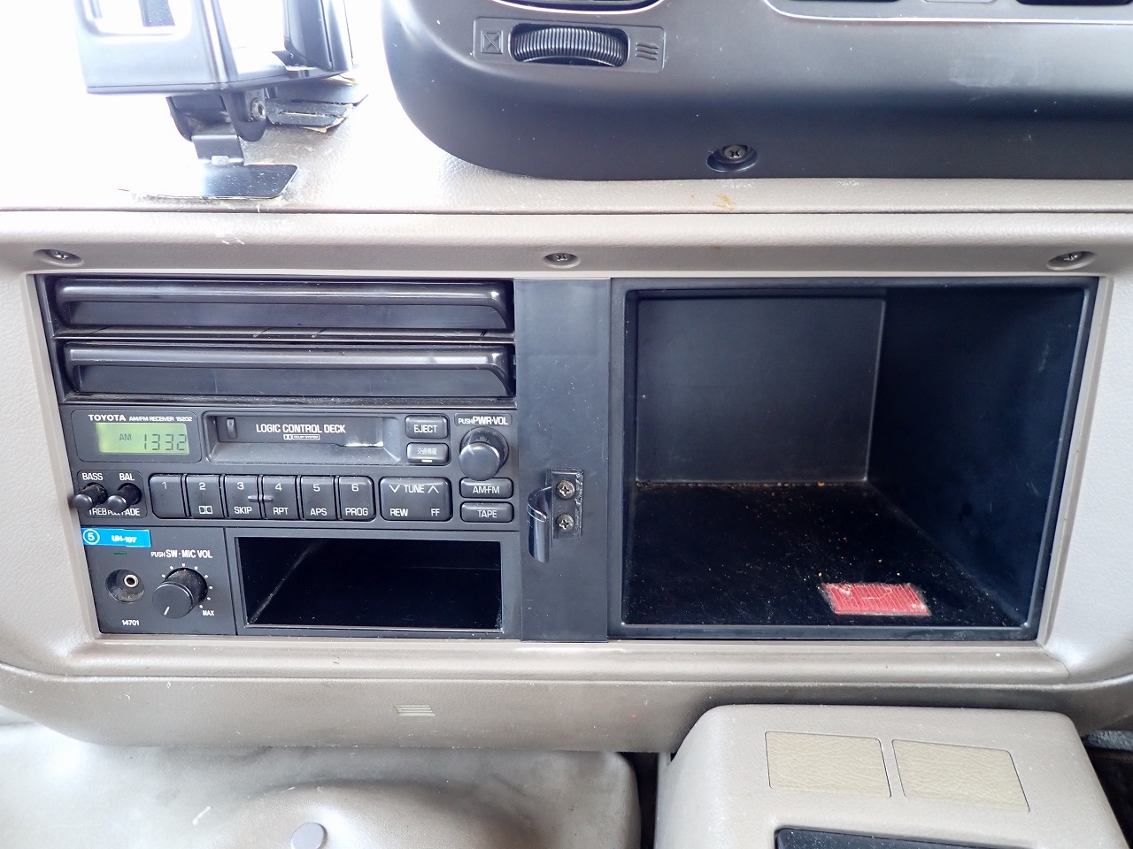 TOYOTA Coaster