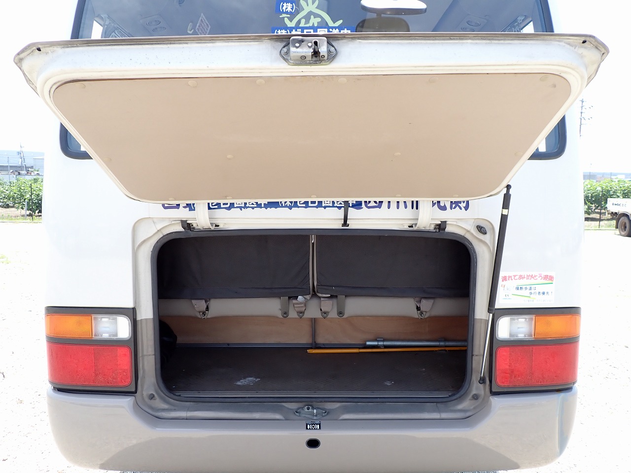 TOYOTA Coaster