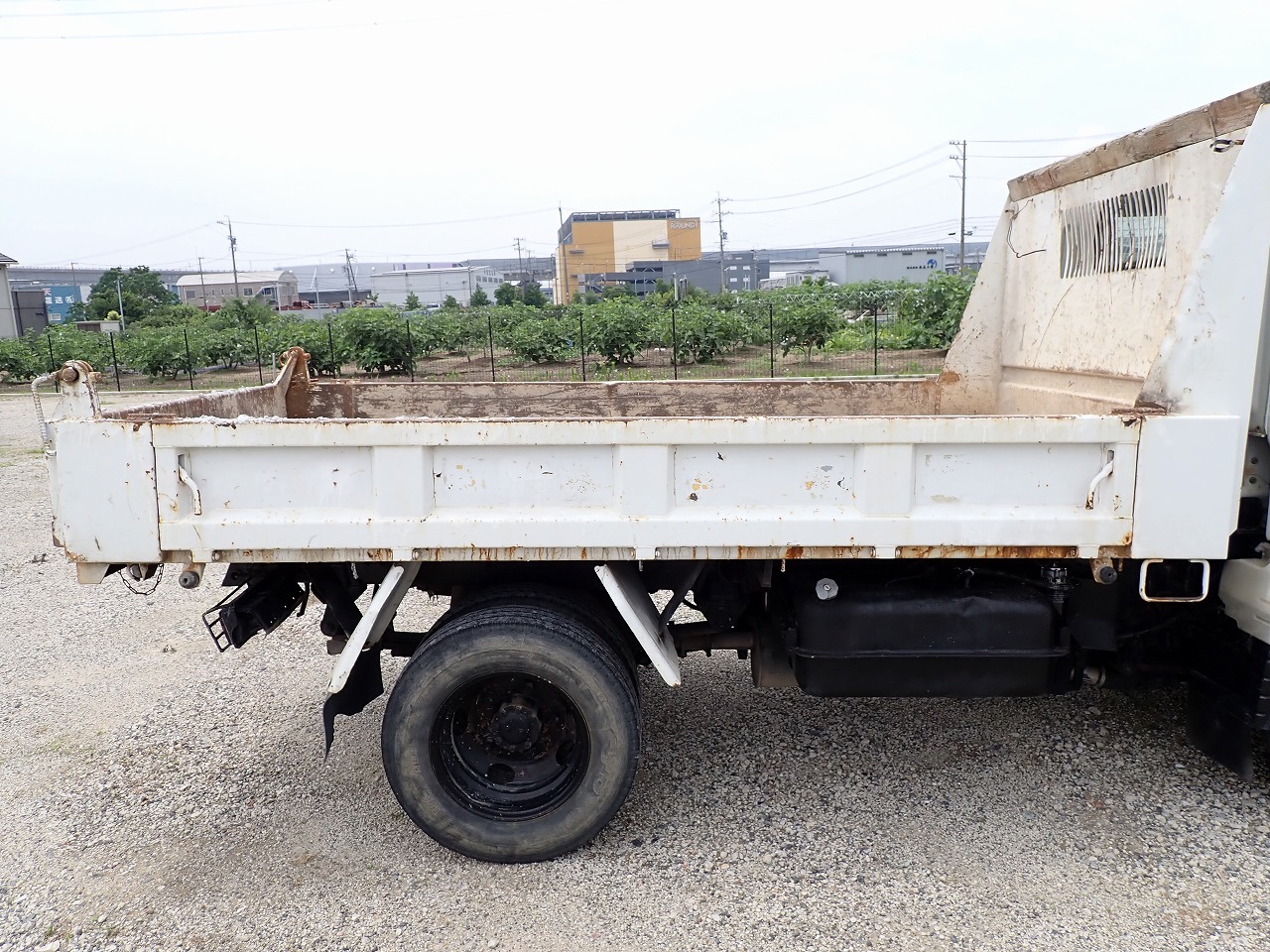 MITSUBISHI Canter
