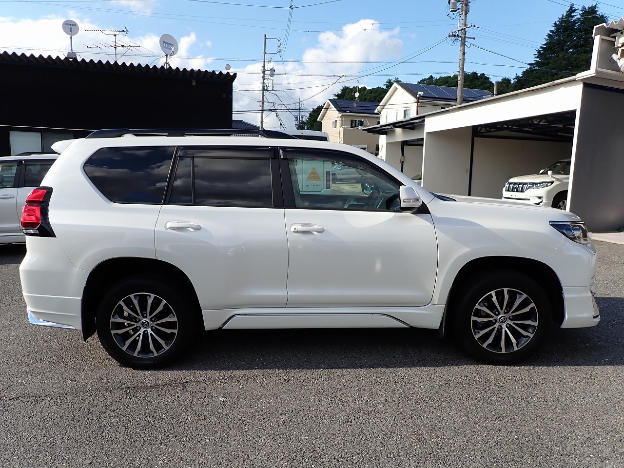 TOYOTA Land Cruiser Prado