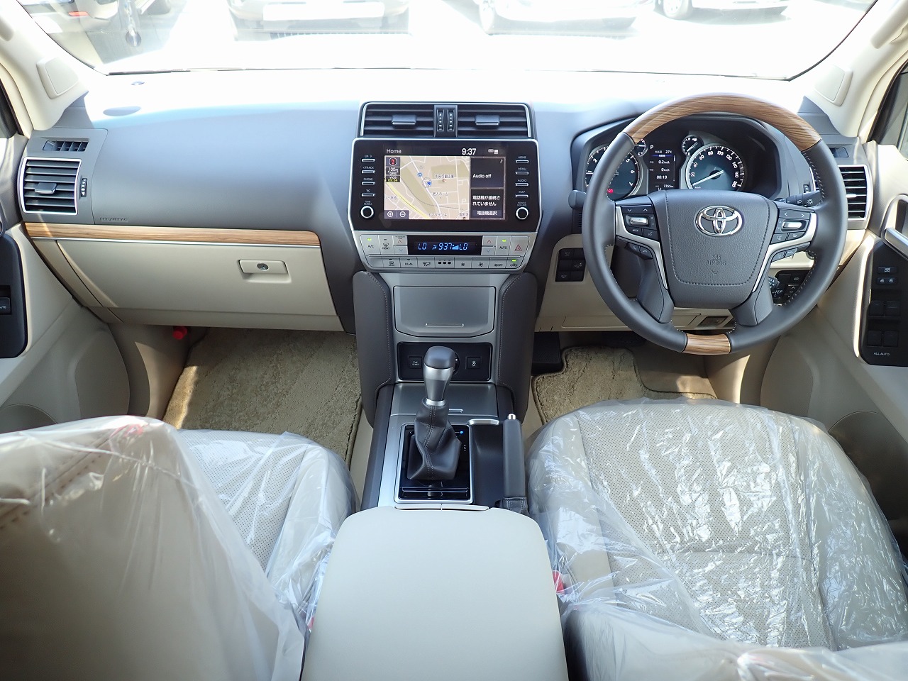 TOYOTA Land Cruiser Prado