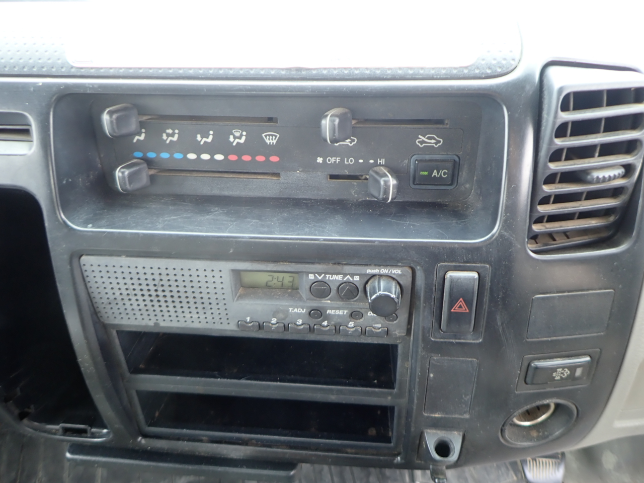 HINO Dutro