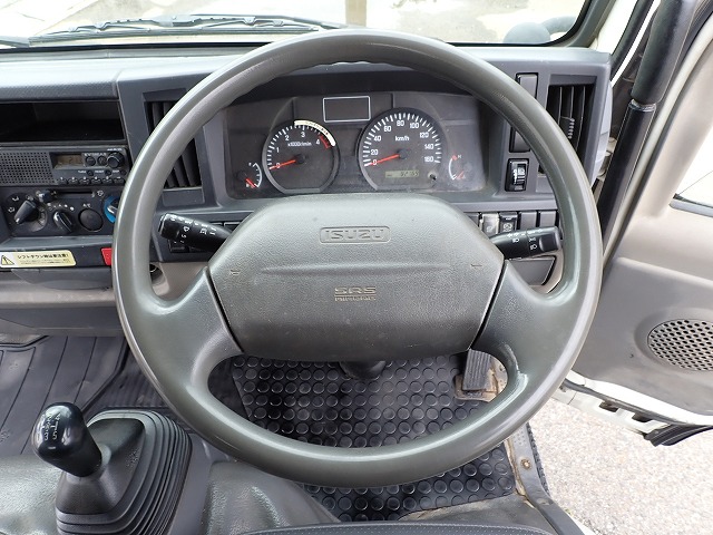 ISUZU Elf Truck