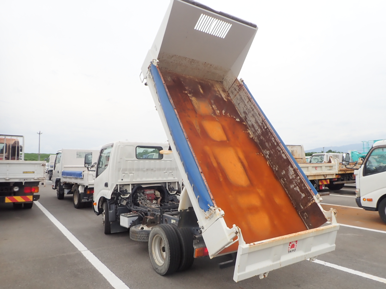 HINO Dutro