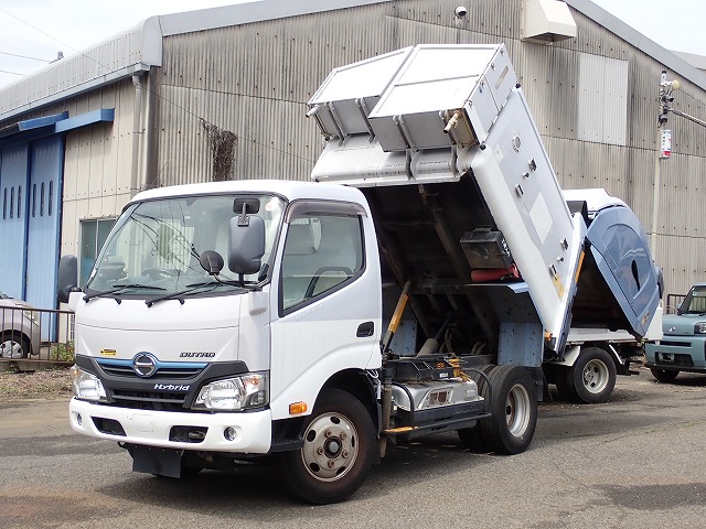 HINO Dutro