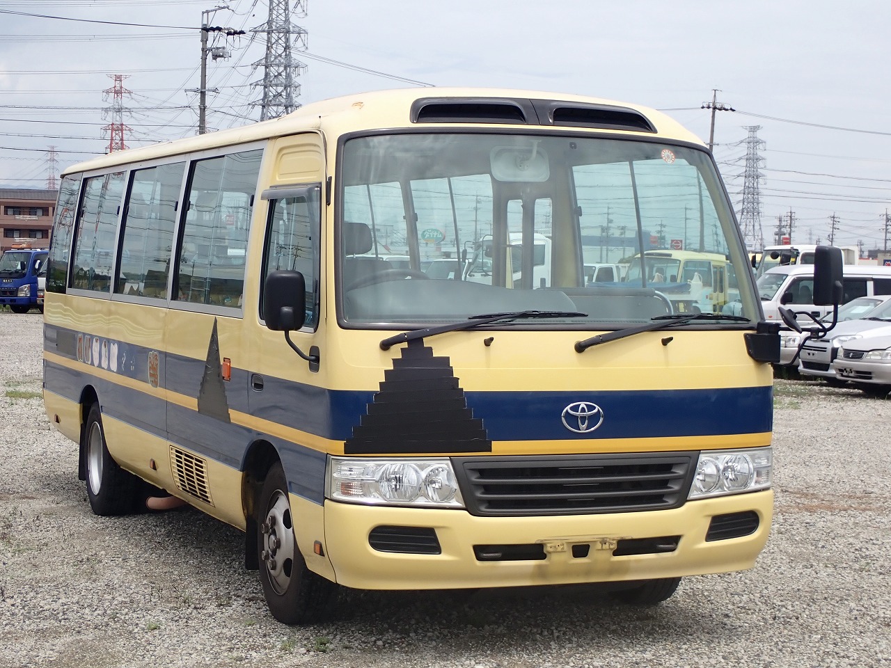 TOYOTA Coaster