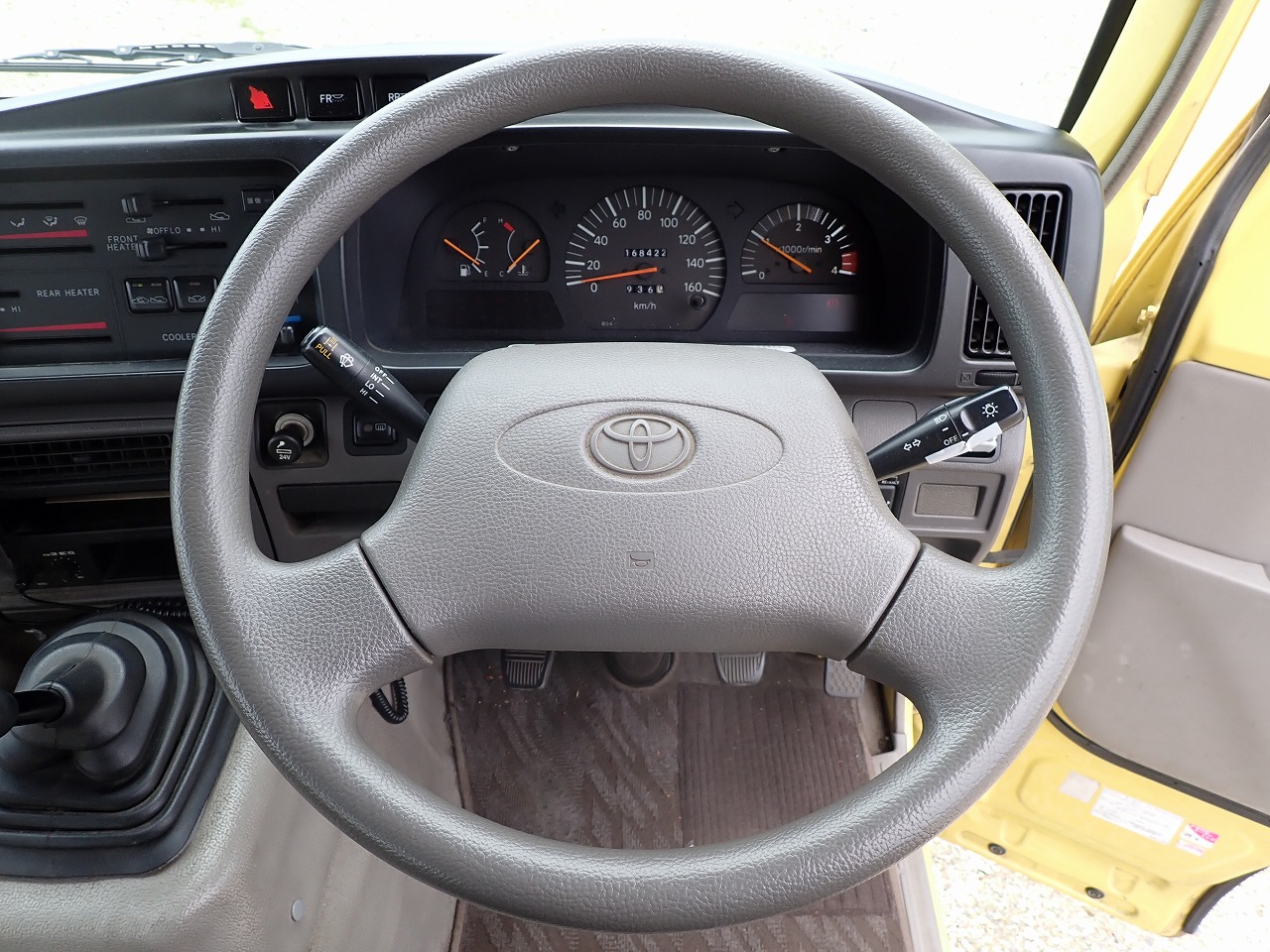 TOYOTA Coaster