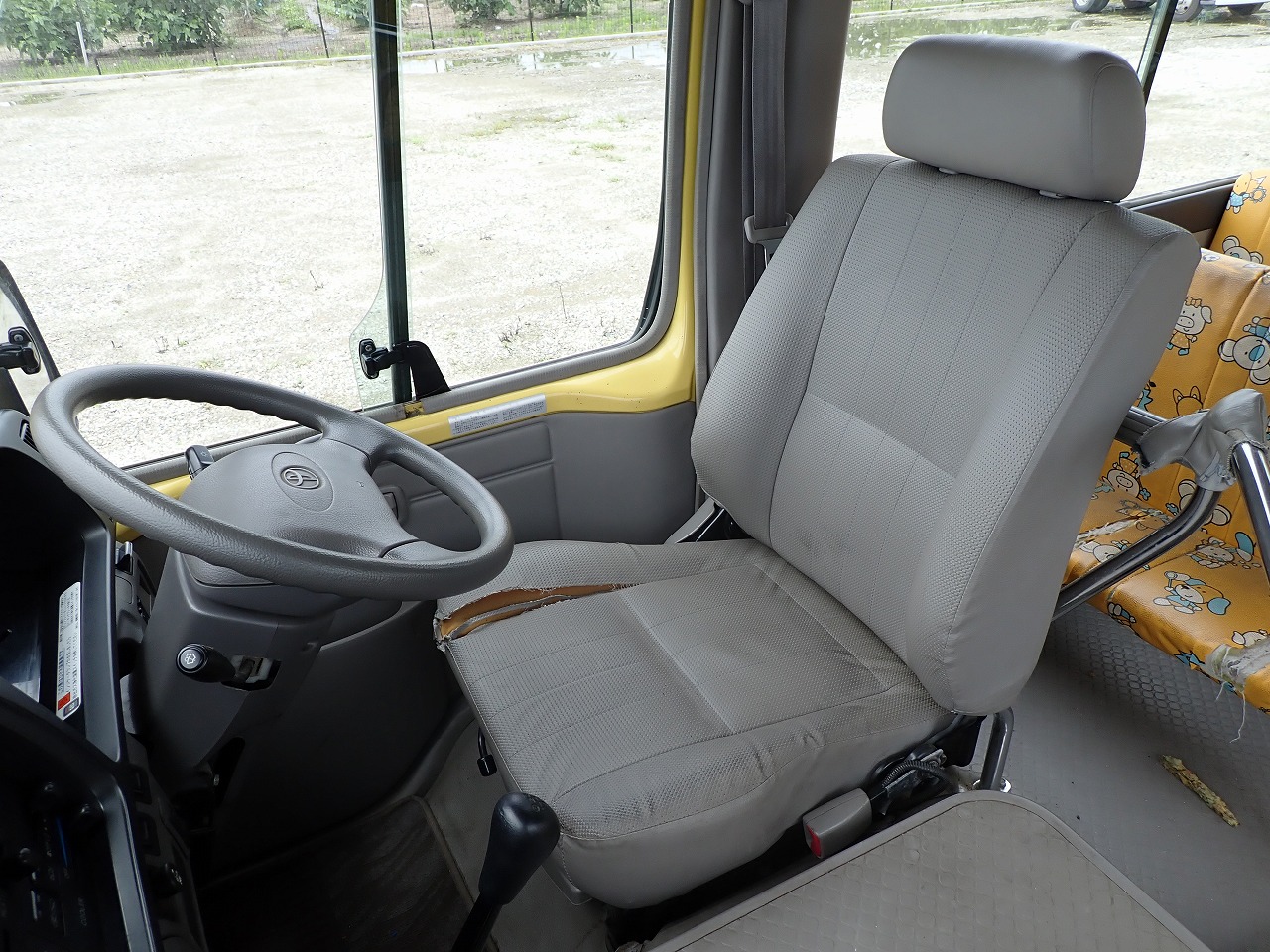 TOYOTA Coaster