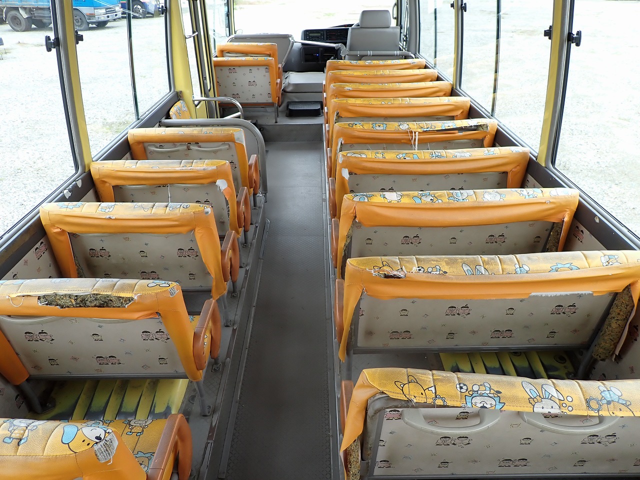 TOYOTA Coaster