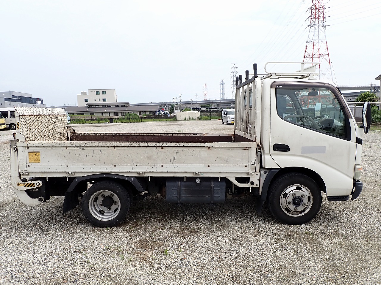 TOYOTA Dyna Truck
