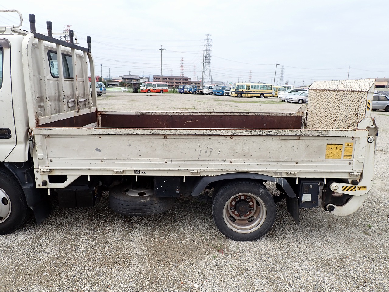 TOYOTA Dyna Truck