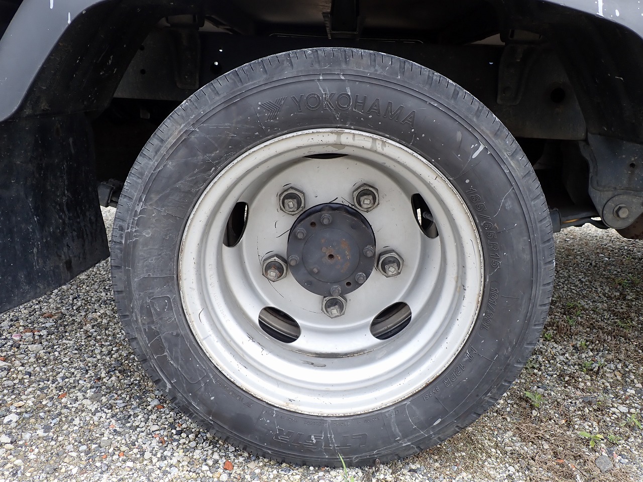 TOYOTA Dyna Truck