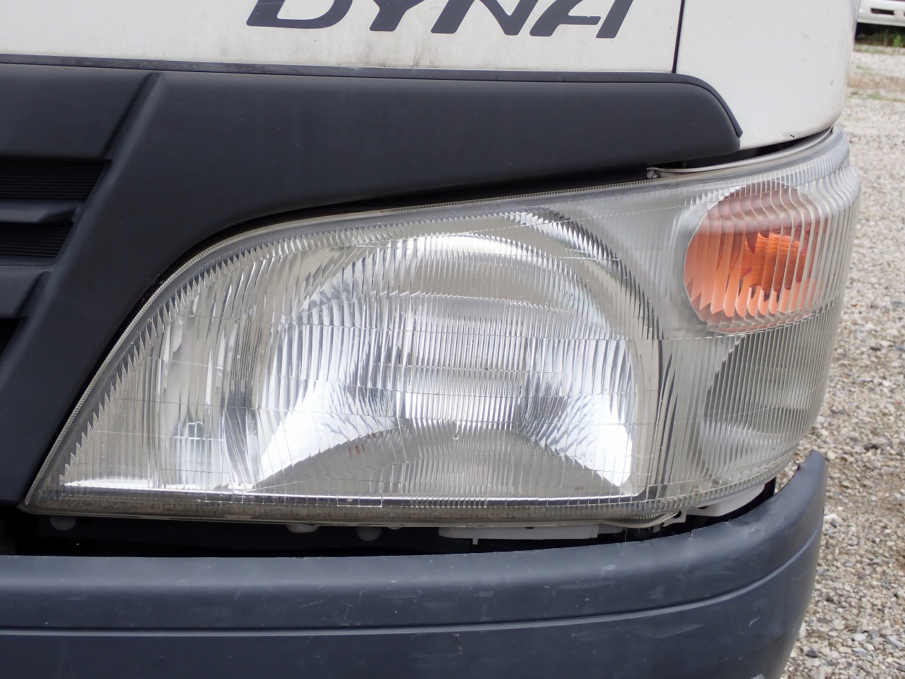 TOYOTA Dyna Truck